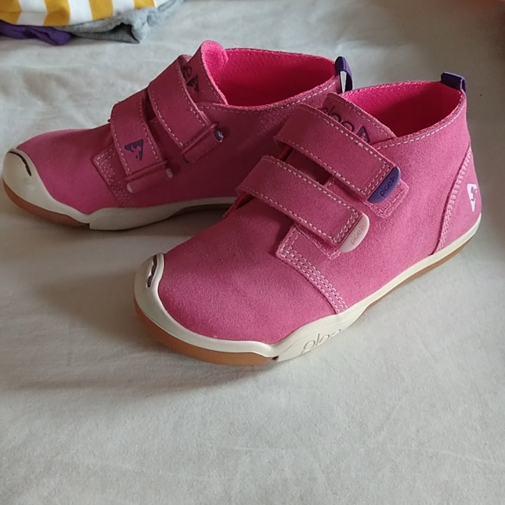Plae LOU pink suede shoes